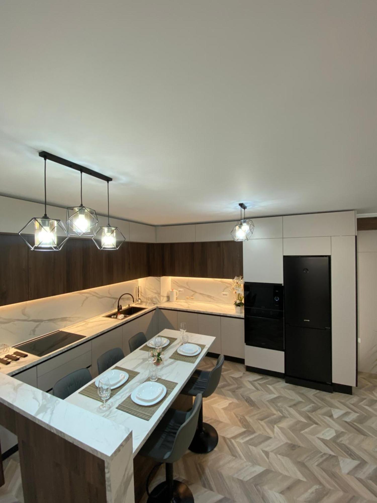 Erlaiden Apartment Shkodër Eksteriør billede